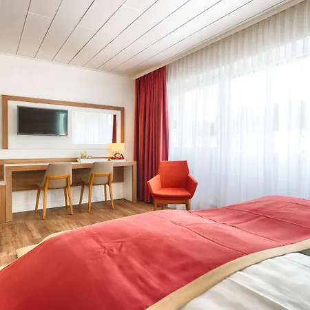 Hotell Senator 3*