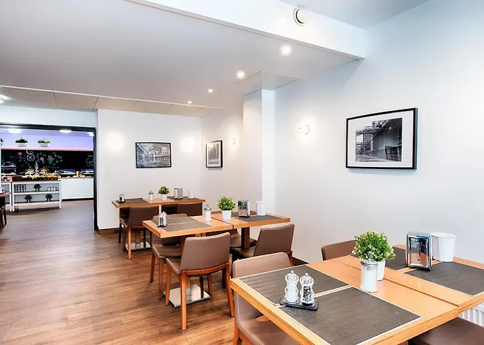 森纳特酒店 酒店